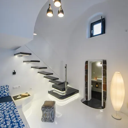 Santorini Traditional House With Private Hot Tub * Fira (Santorini)